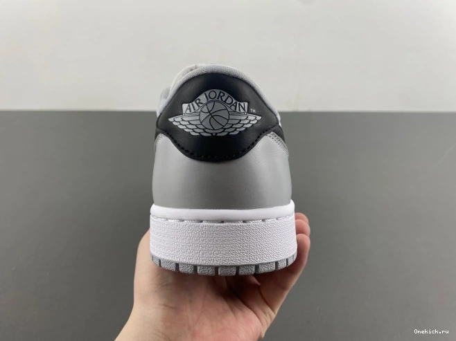 One Kick Jordan 1 Barons Air Low OG CZ0790-110 0729